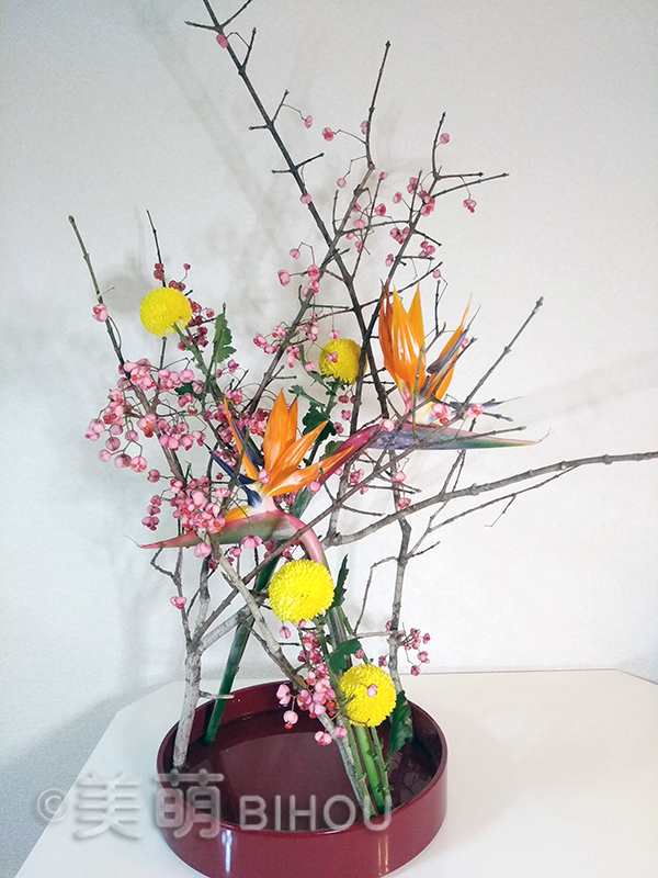 4-18 剣山なしで水盤にいける